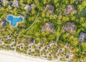 Breezes Beach Club&Spa–Half Board