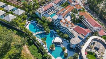 Destination Phuket Karon Beach