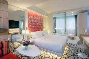 Nvy Hotel