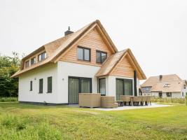 Z-Luxe Villa