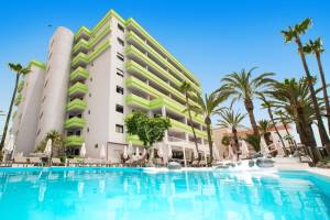 LIVVO Anamar Suites