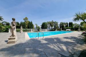 Paradiso Al Mare shared pool