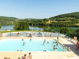 Flower Camping du Lac du Causse