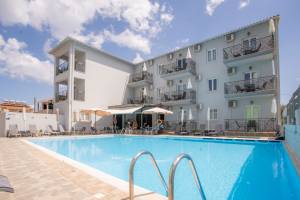 Fly & Go Sophies & Kostas Appartementen