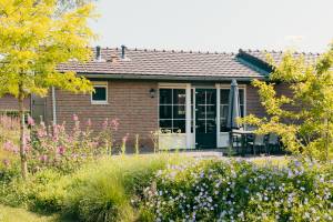 Zeumeren 6-person bungalow