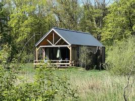 Geräumiges Ferienhaus für zwei Personen mit unverbautem Blick au
