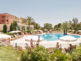 Pierre & Vacances Premium Résidence Les Calanques des Issamb