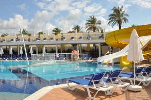 Dream World Resort & Spa