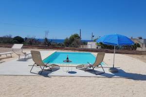 Villa Pescoluse with Pool and Sea View