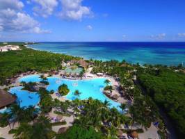 Grand Palladium Colonial Resort & Spa