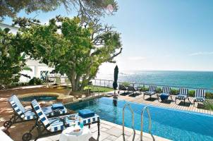 Twelve Apostles and Spa