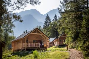 Camping Huttopia Bozel En Vanoise