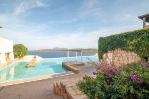 Giotto In Sardegna With Shared Pool