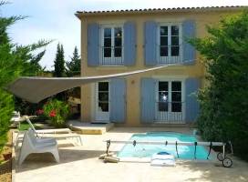 Vakantiehuis in Nyons met zwembad, in Provence-Côte d'Azur.