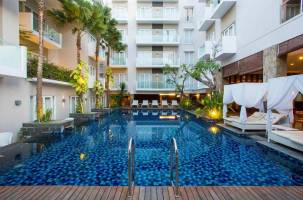 Grand Ixora Kuta Resort