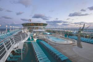 Bermuda Cruise met Vision of the Seas - 25 05 2024