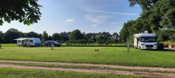 Naturcamping nahe des Nord-Ostsee-Kanals