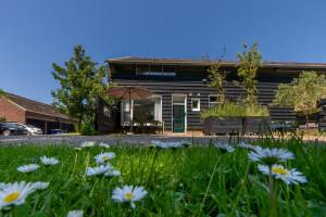 Beneden appartement - Kon. Emmaweg 6 | Vrouwenpolder