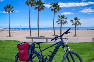 Fietsvakantie Valencia, rijst en rivier