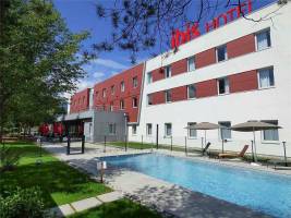 Ibis Saint-Genis-Pouilly Geneve