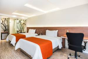 Bogotá100 Design Hotel By Sarasti