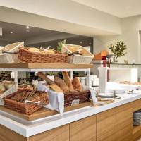 White Olive Premium Laganas