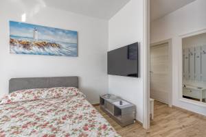 Pool And Garden Apartment Happy Sound