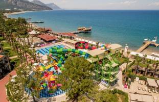 Crystal Flora Beach Resort