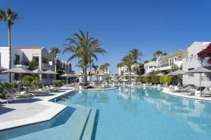 Pelagos Suites Hotel & Spa