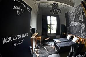 Blue Collar Hotel