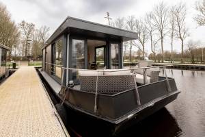 Houseboat - Paviljoenwei 4-21 | Sneek (Offingawier) 'Boatique Sn