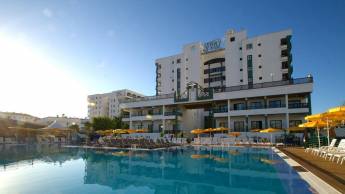 Hotel Green Field