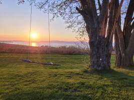 Schöner Campingplatz mit Meerblick in der Nähe von Trondheim