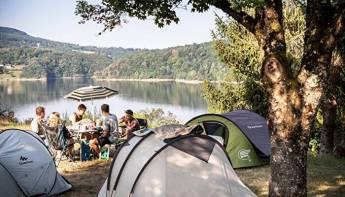 Camping Le Lac De La Siauve - Huttopia