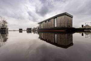 Houseboat - Paviljoenwei 4-21 | Sneek (Offingawier) 'Boatique Sn