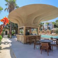 Nusa Suites & Villas