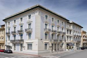 Palace Viareggio