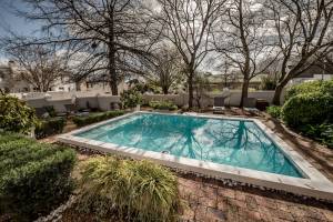 The Corner House L'A-nnexe