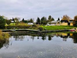 Eldeblick Stellplatz mit Hafen in Neuburg