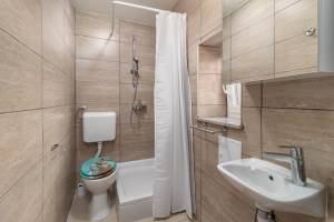 Seafront Apartment Sanja