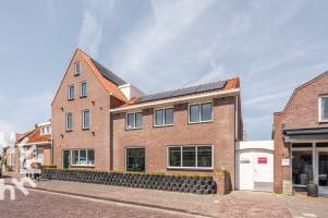 Modern 4-persoons appartement met sauna dichtbij zee en strand i