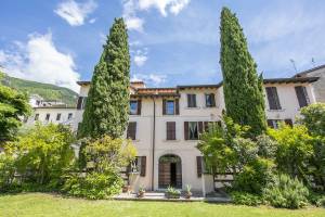 Berny 100m from lake & Private garage