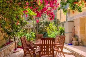 Bougainvillea Breeze & Marina View