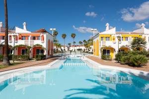 Cordial Green Golf Bungalows