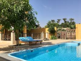 Jewel Howard Carter Hotel