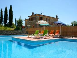 Vakantiehuis in Lucignano met zwembad, in Toscane.