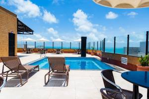 Plaza Praia Suites
