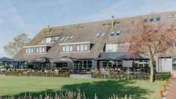 Hotel, Sportsbar & Brasserie Dorhout Mees