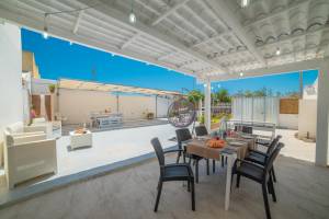 Villa Benedetta On SeaShore