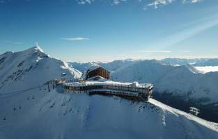 Glacier Hotel Grawand